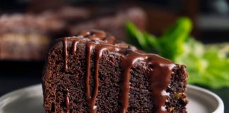 The Deadly Combination of Cake and Flowers: A Perfect Duo for Every Celebration in Indore Chocolate Cakes